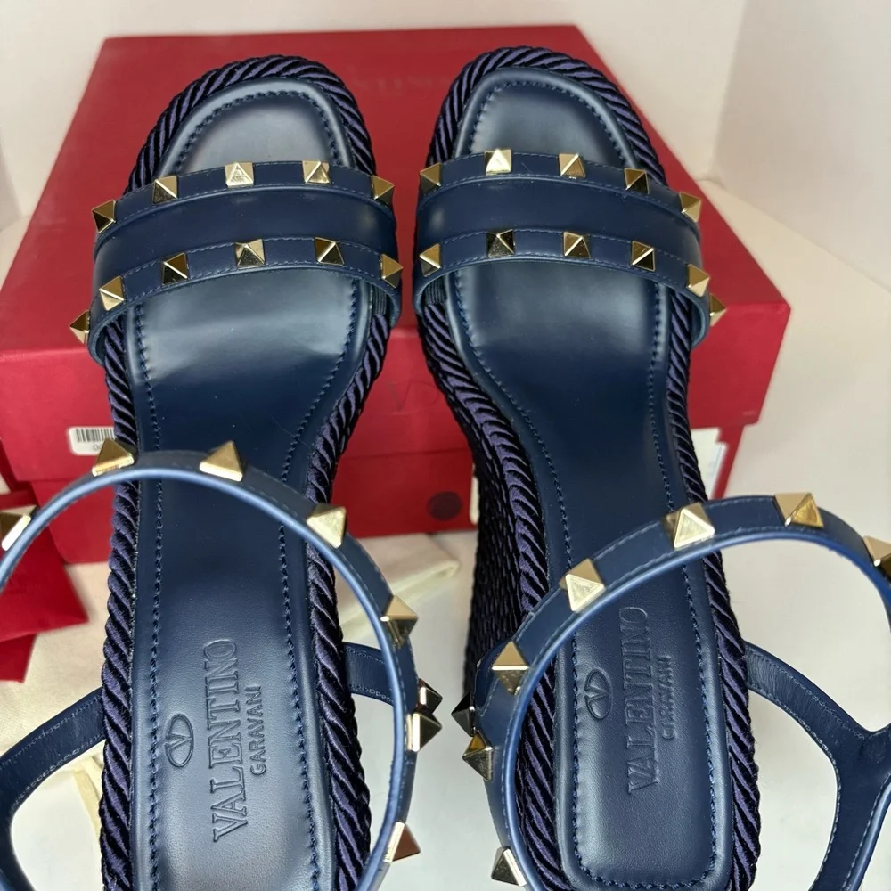 Valentino Garavani Rockstud Wedges Navy - Picture 3 of 7